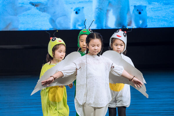 学生集会 - Grade 1& Grade 2,南通惠立学校